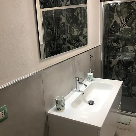 דירה Oasi Verde_pool Renovated Apt. On